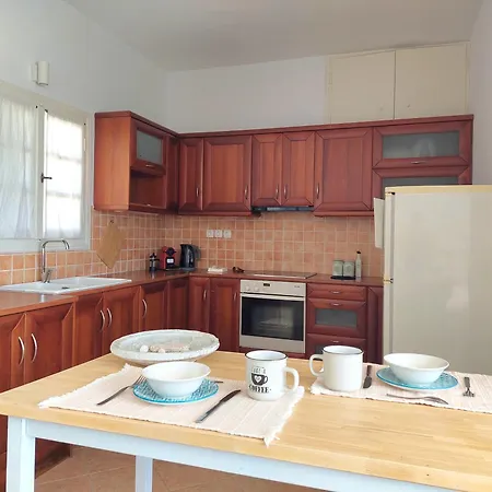 Asia Apartment *